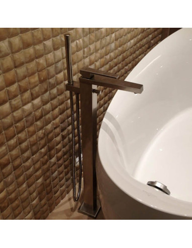 Bongio STELTH Miscelatore vasca da pavimento con set doccia e deviatore