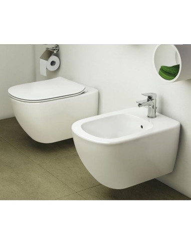 Sanitari sospesi Ideal Standard Tesi Bianco Seta vaso AquaBlade bidet e coprivaso rallentato