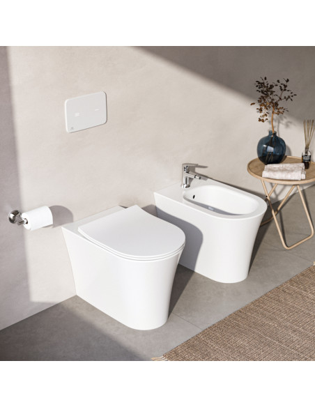 Ideal Standard La Dolce Vita Sanitari filo muro vaso, bidet e coprivaso rallentato