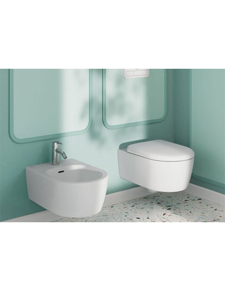 Sanitari Sospesi Villeroy & Boch Skyla vaso TwistFlush, bidet e coprivaso
